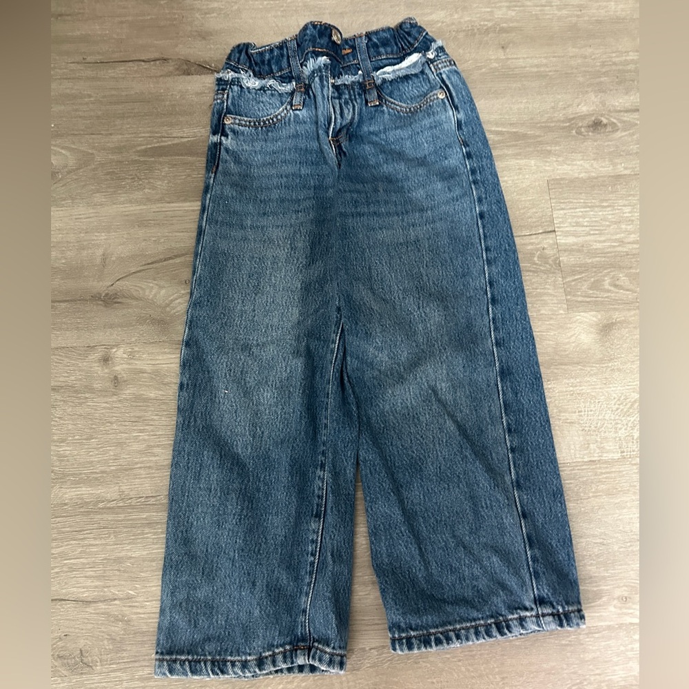 Zara Classic Blue Denim Jeans